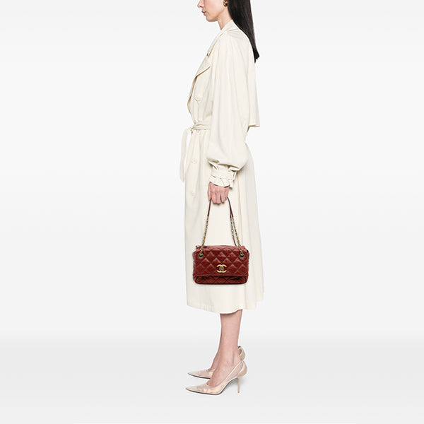 CC Quilted Calfskin Ultimate Stitch Retro Chain Flap