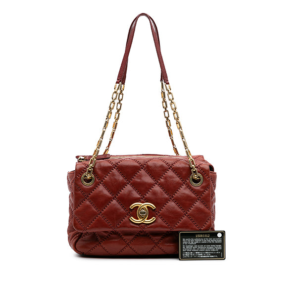 CC Quilted Calfskin Ultimate Stitch Retro Chain Flap