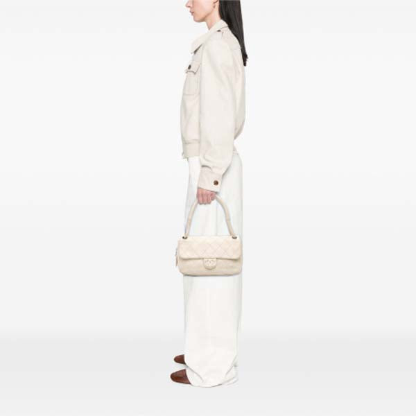 Quilted Calfskin Expandable Zip Yacht Flap