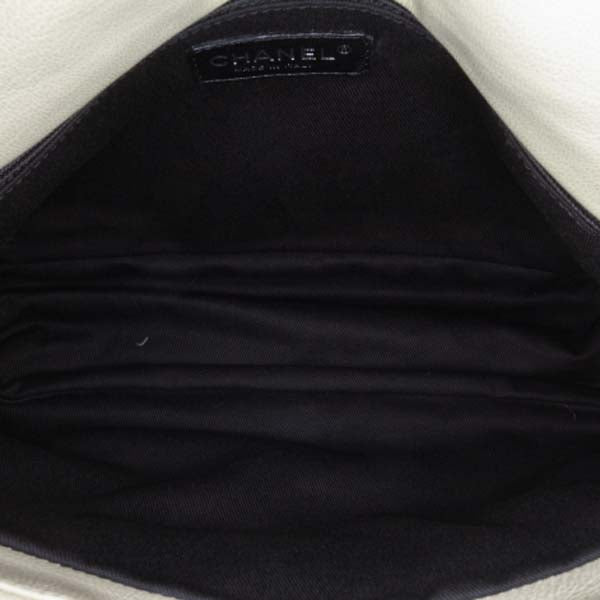Quilted Calfskin Expandable Zip Yacht Flap
