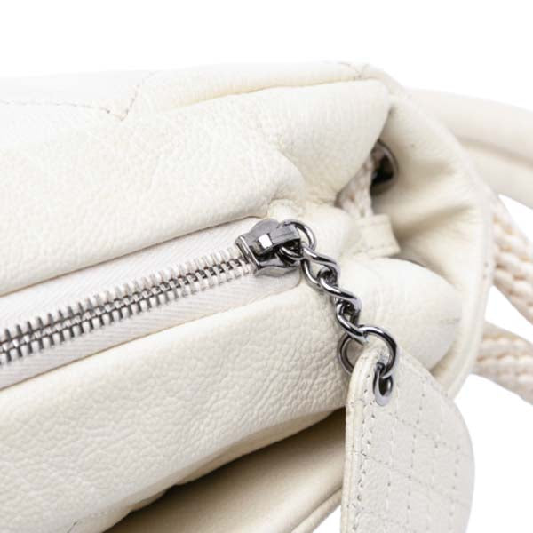 Quilted Calfskin Expandable Zip Yacht Flap