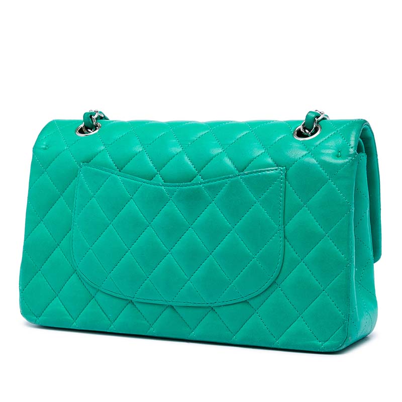 Medium Classic Lambskin Double Flap