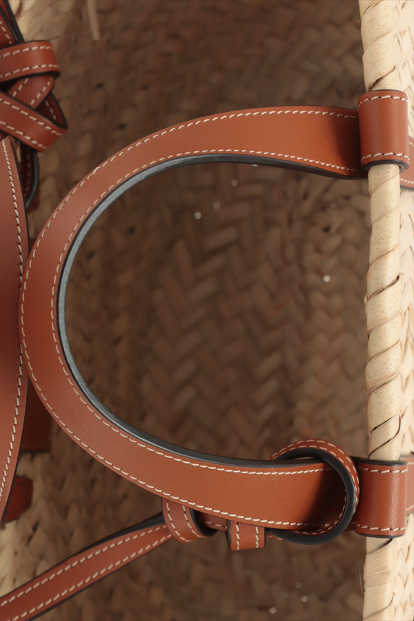 Triomphe Panier in Palm Leaves Basket