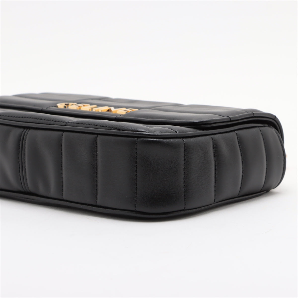Matelasse Monochrome Shoulder Bag