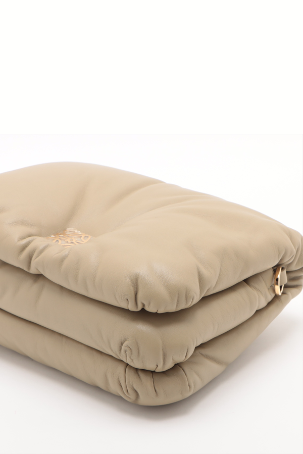 Goya Puffer Bag