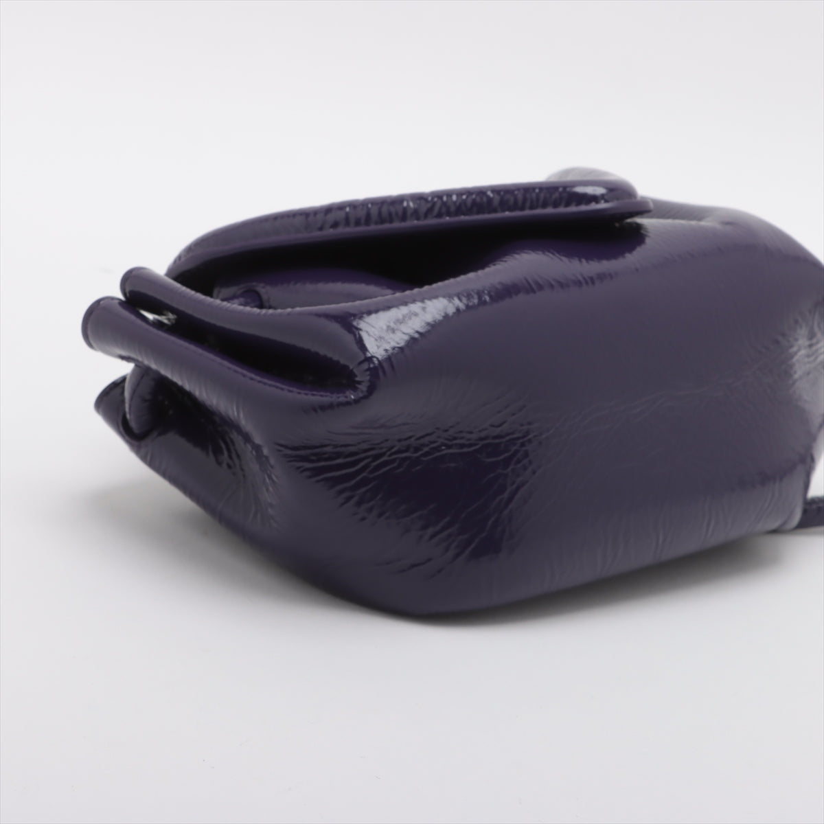 Small Beak Shoulder Bag