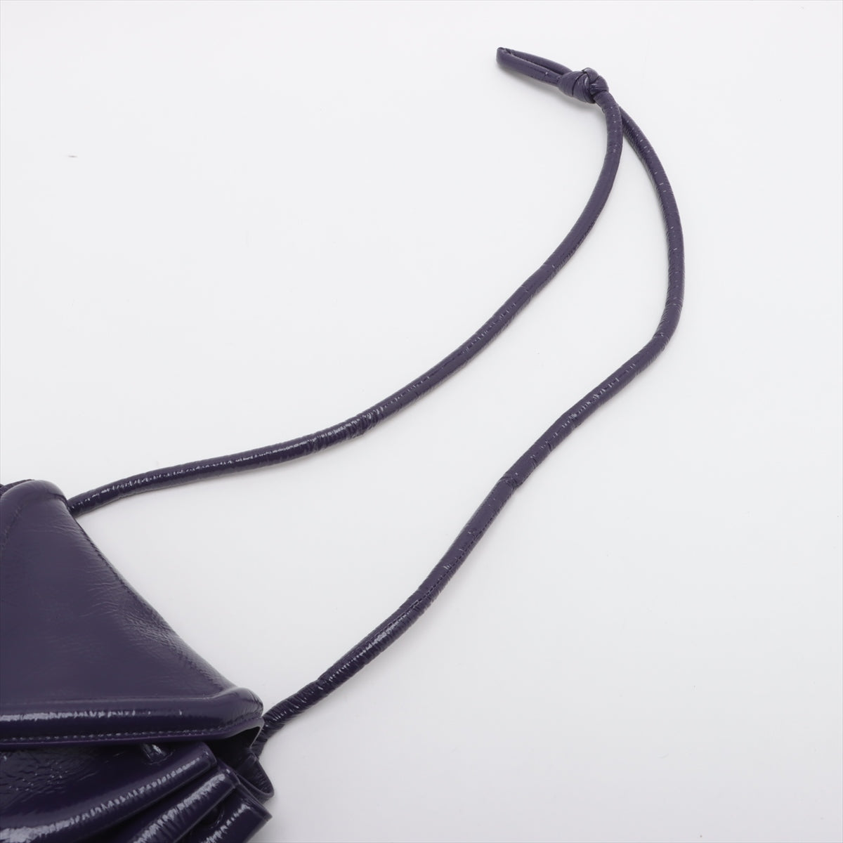 Small Beak Shoulder Bag