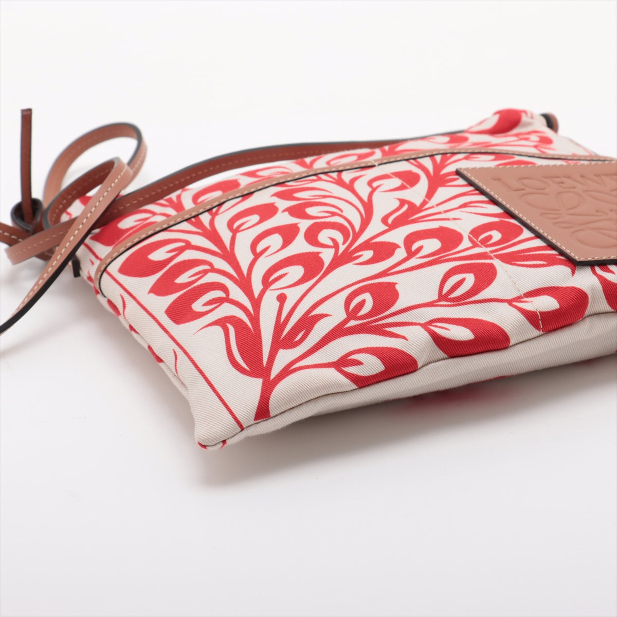 William de Morgan Cotton Pouch