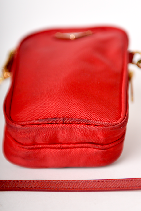 Tessuto Double Zip Phone Case Crossbody Bag