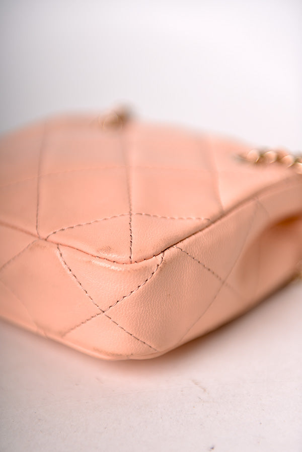 Tiny Shopping Clutch