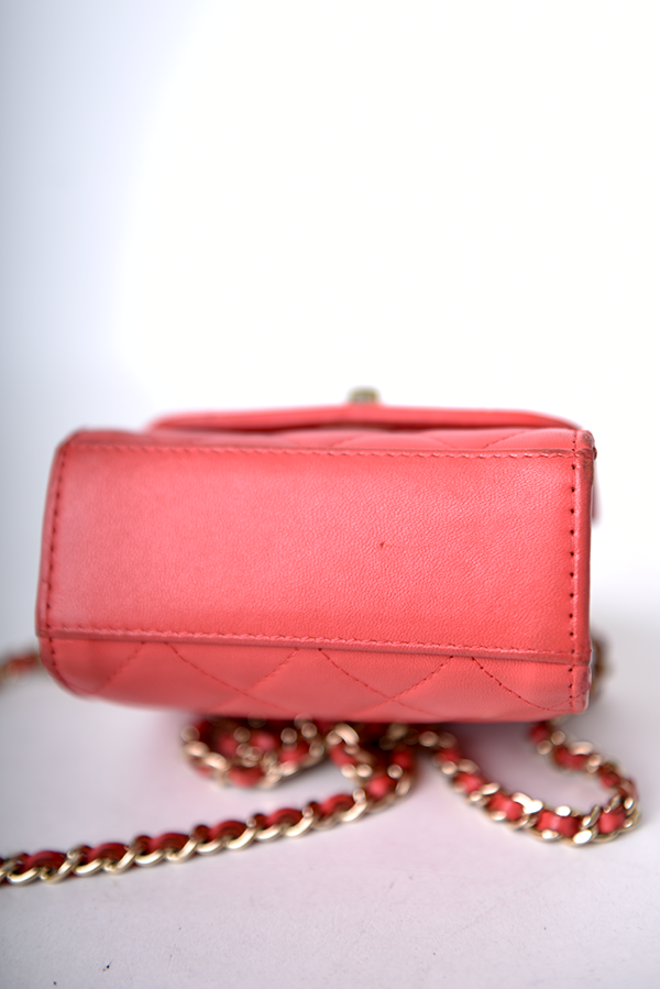 Mini Matelasse Chain Shoulder Bag