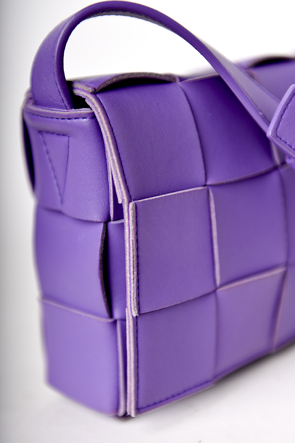 Intrecciato Cassette Crossbody