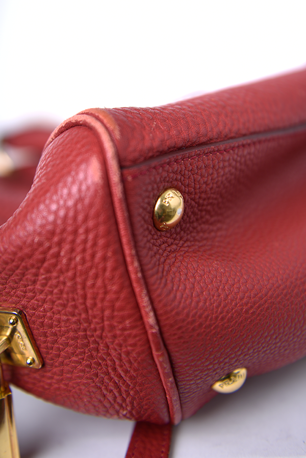 Vitello Daino Shoulder Bag
