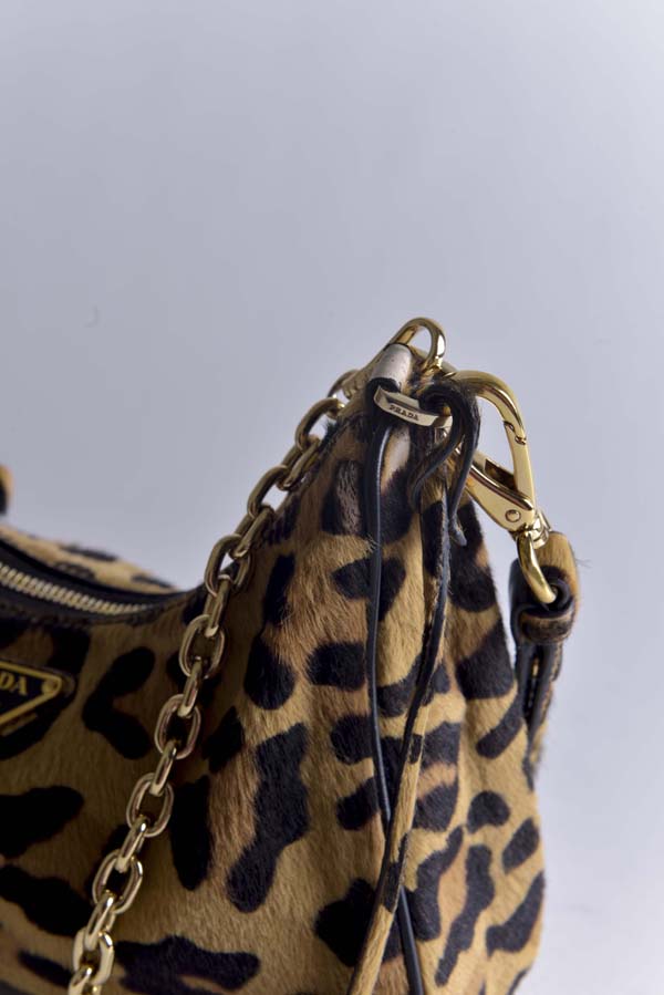 Re-Edition Pony Hair Shoulder Bag