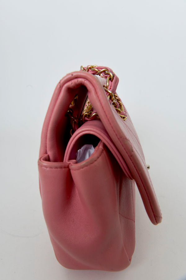 A Real Catch Flap Bag