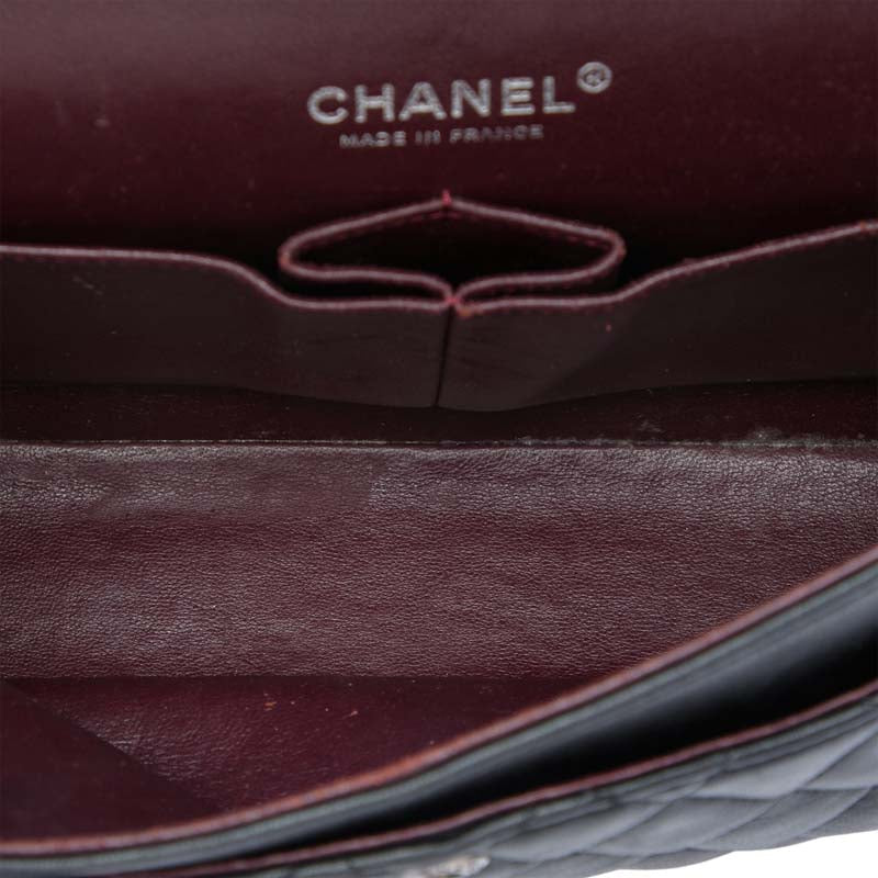 Medium Classic Lambskin Double Flap