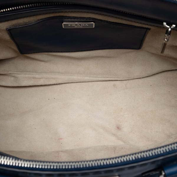 Medium City Calf Hand Stitched Galleria Double Zip Satchel