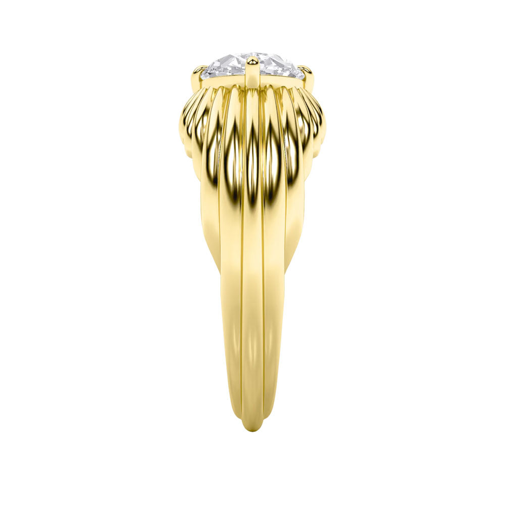 Oval Diamond Fluted Ring (2 CTW)