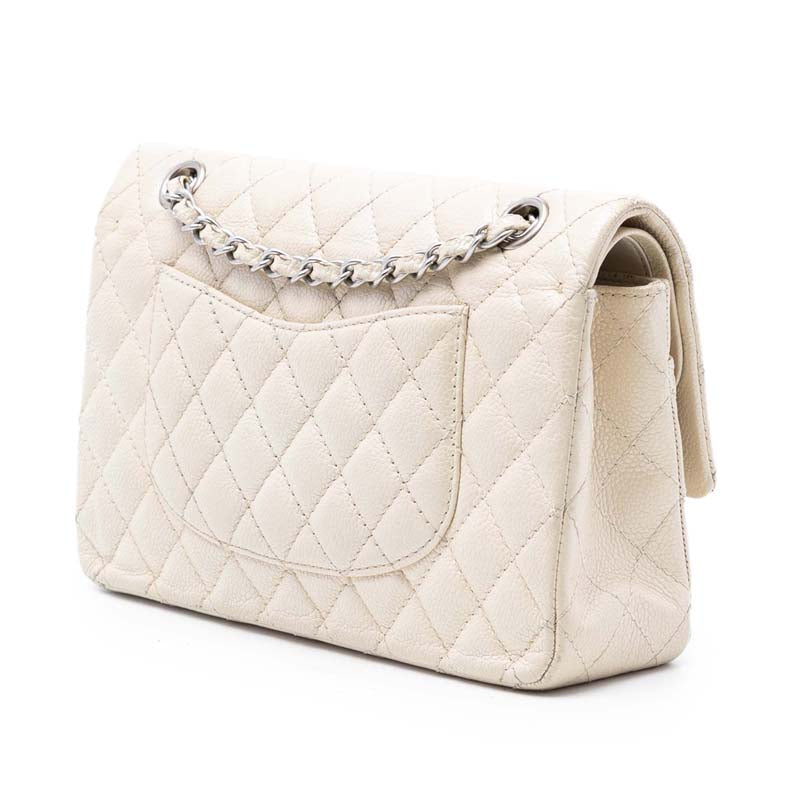 Medium Classic Caviar Double Flap