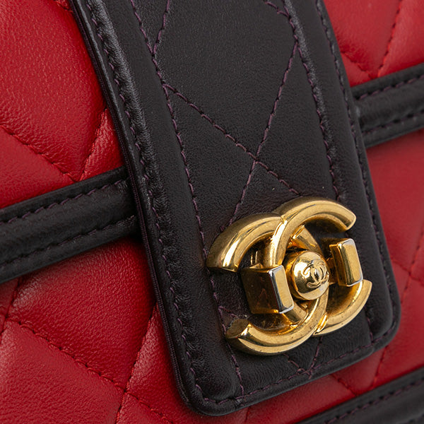 Lambskin Elegant CC Wallet On Chain