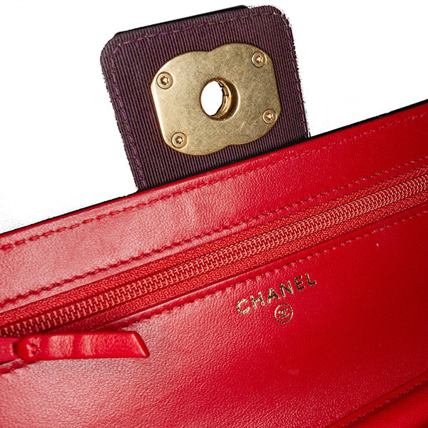 Lambskin Elegant CC Wallet On Chain