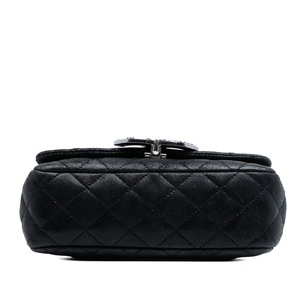 Iridescent Caviar Crystal CC Wallet On Chain