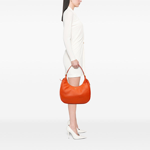 Vitello Daino Zip Top Hobo