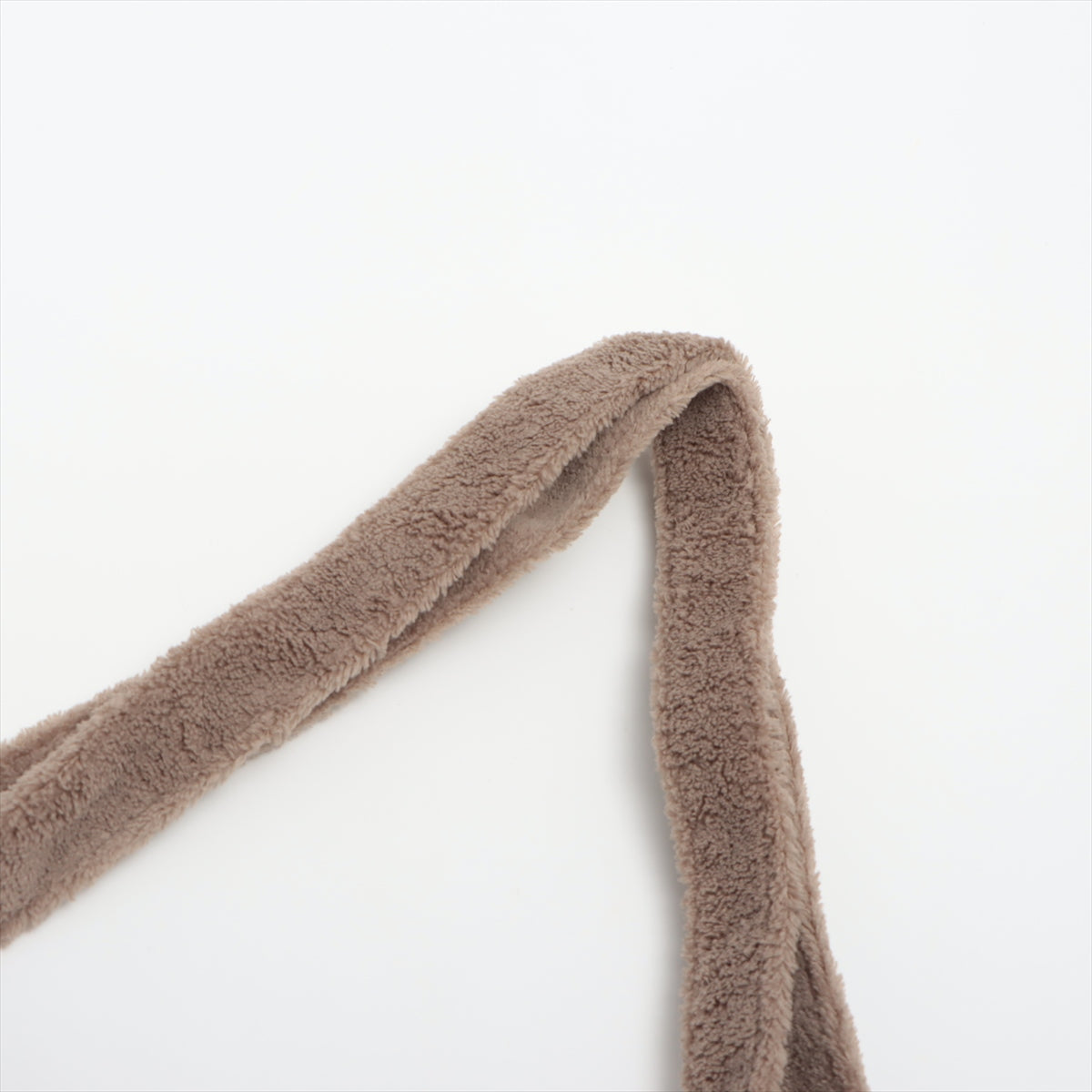 Vip Precision Shoulder Bag