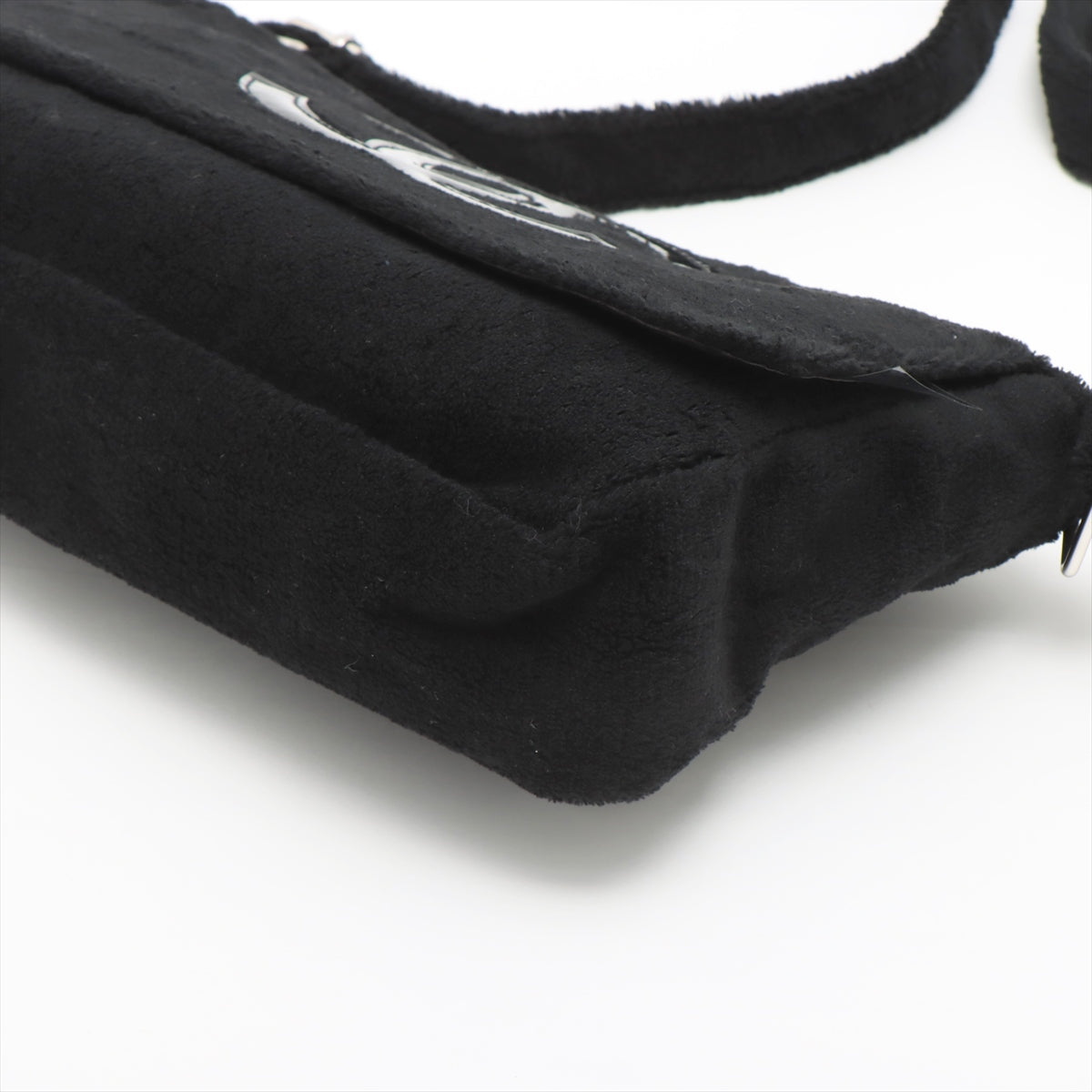 Vip Precision Shoulder Bag