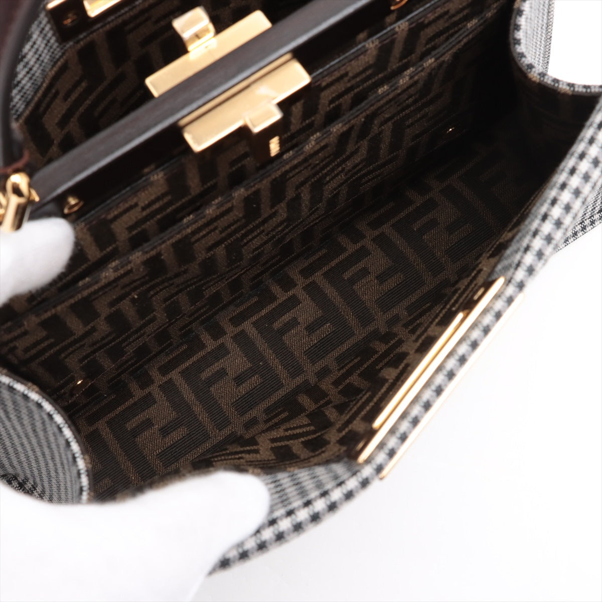 Peekaboo ISeeU Medium