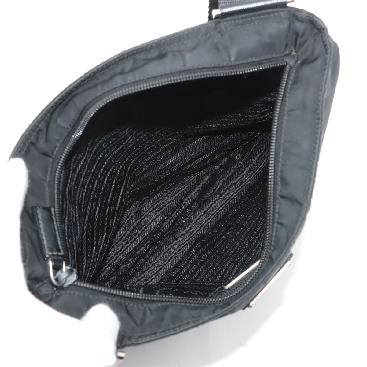 Tessuto Shoulder Bag