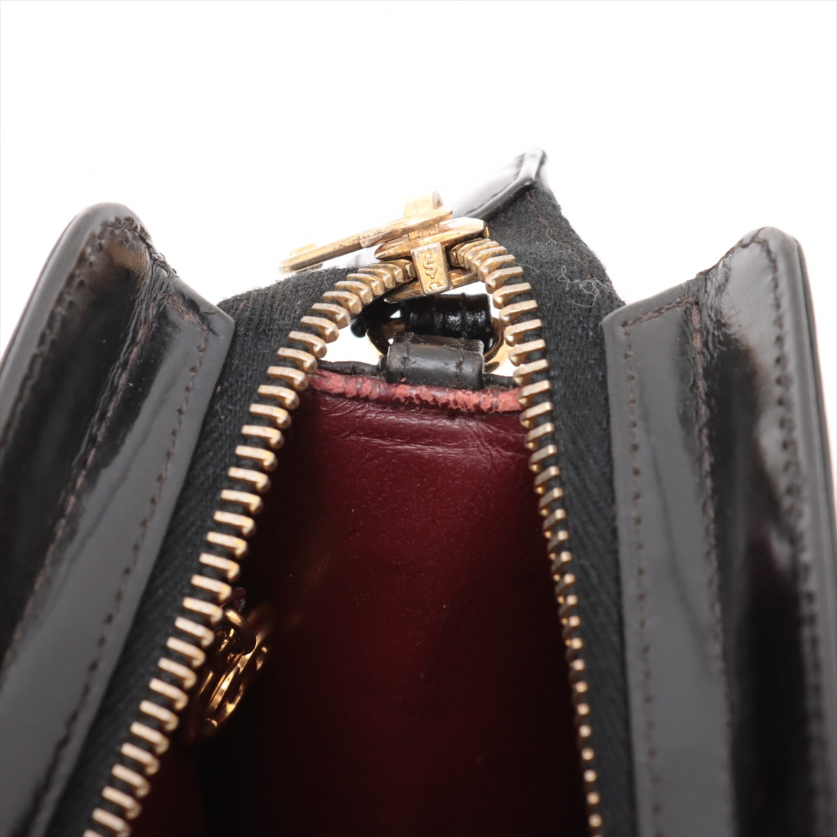 Turnlock Patent Leather Wristlet Clutch Bag