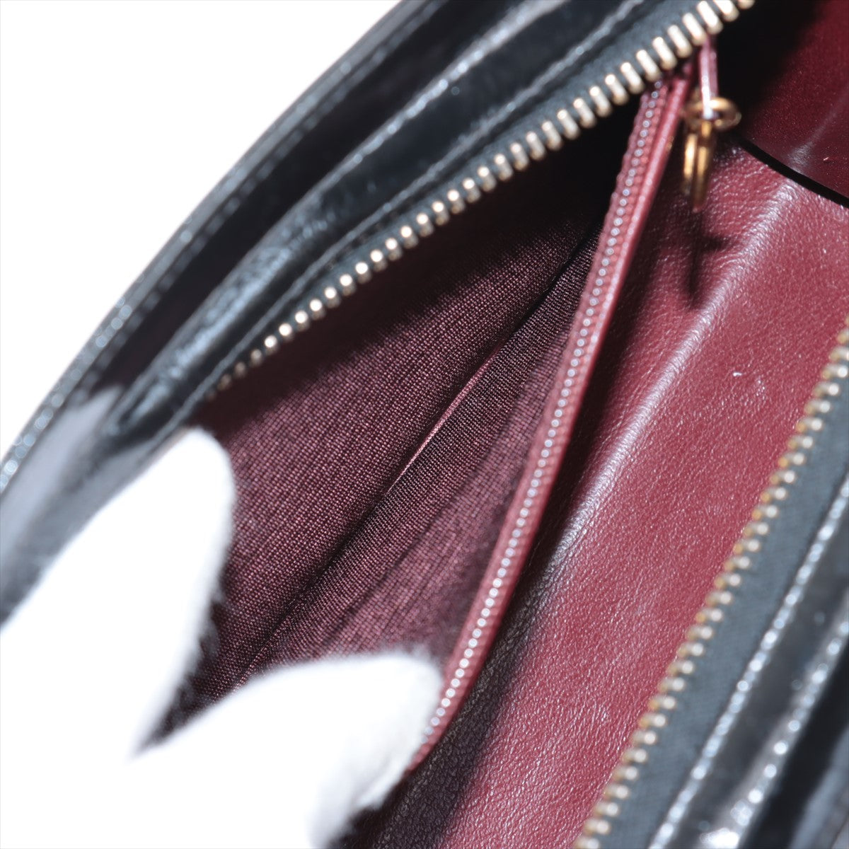 Turnlock Patent Leather Wristlet Clutch Bag