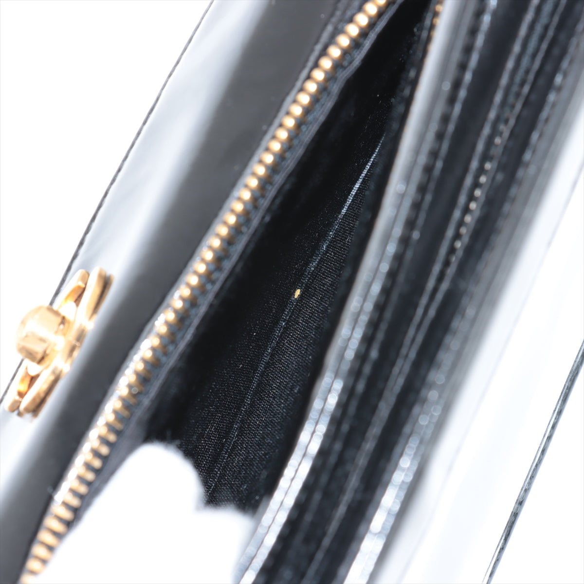 Turnlock Patent Leather Wristlet Clutch Bag