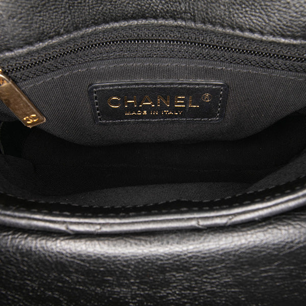 Quilted Grained Calfskin Full Flap Casual Trip Messenger