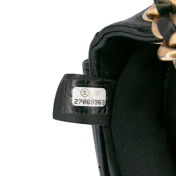 Quilted Grained Calfskin Full Flap Casual Trip Messenger