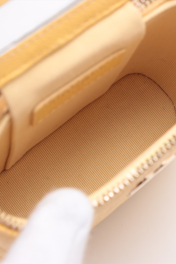 Mini Quilted Top Handle Vanity Case