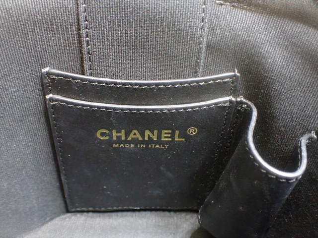 Side Note Vanity Bag