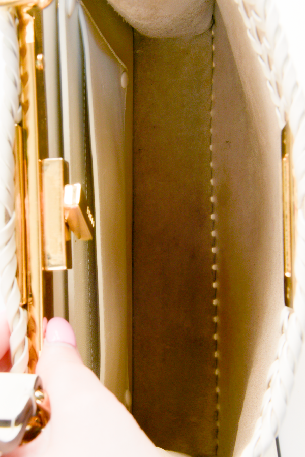 Whipstitch Peekaboo ISeeU