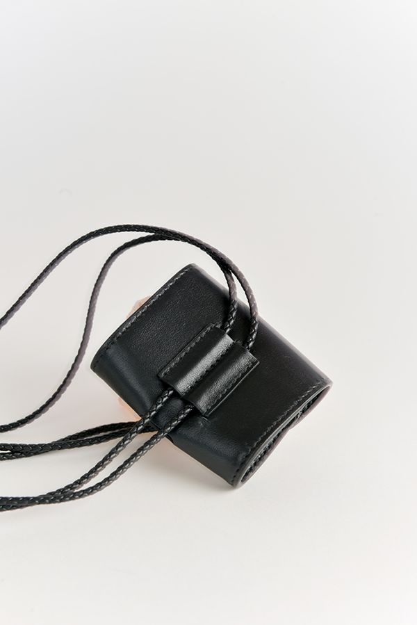 Enameled Metal Triangle Airpod Case