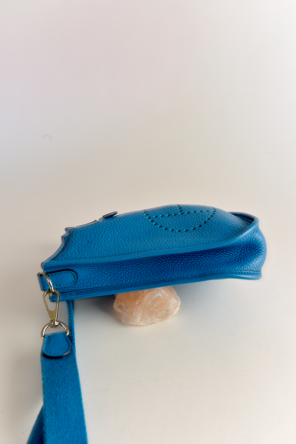 Small Evelyne Shoulder Bag