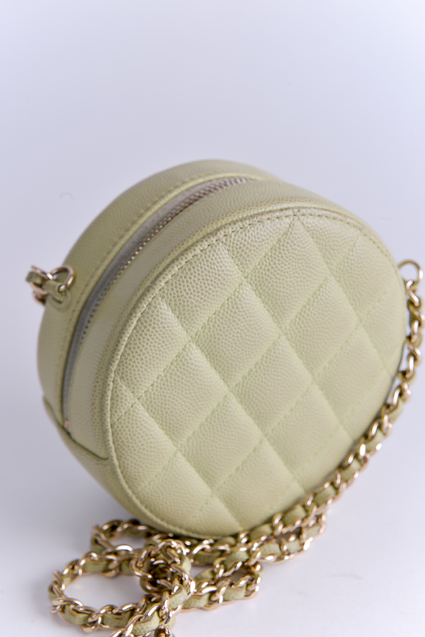 Round Quilted Caviar French New Wave Clutch