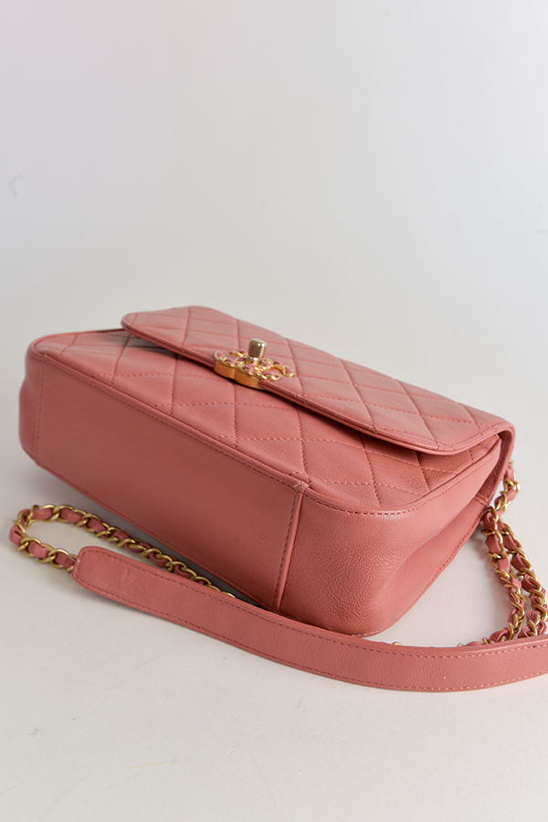 Infinity 19 Top Handle Flap Bag