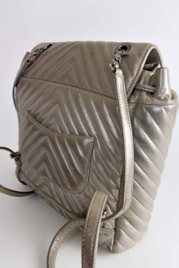Iridescent Calfskin Chevron Quilted Large Urban Spirit Backpack Silver