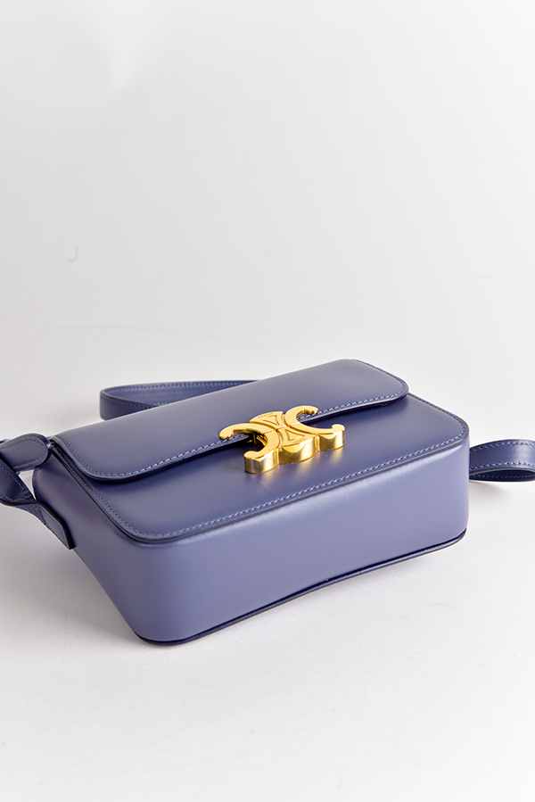 Calfskin Triomphe Shoulder Bag