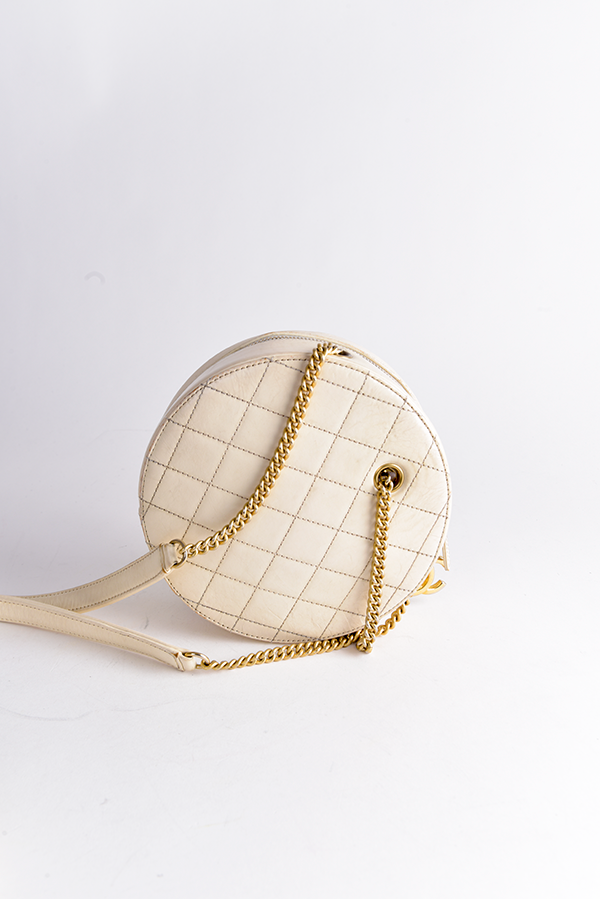 Round En Vogue Bag