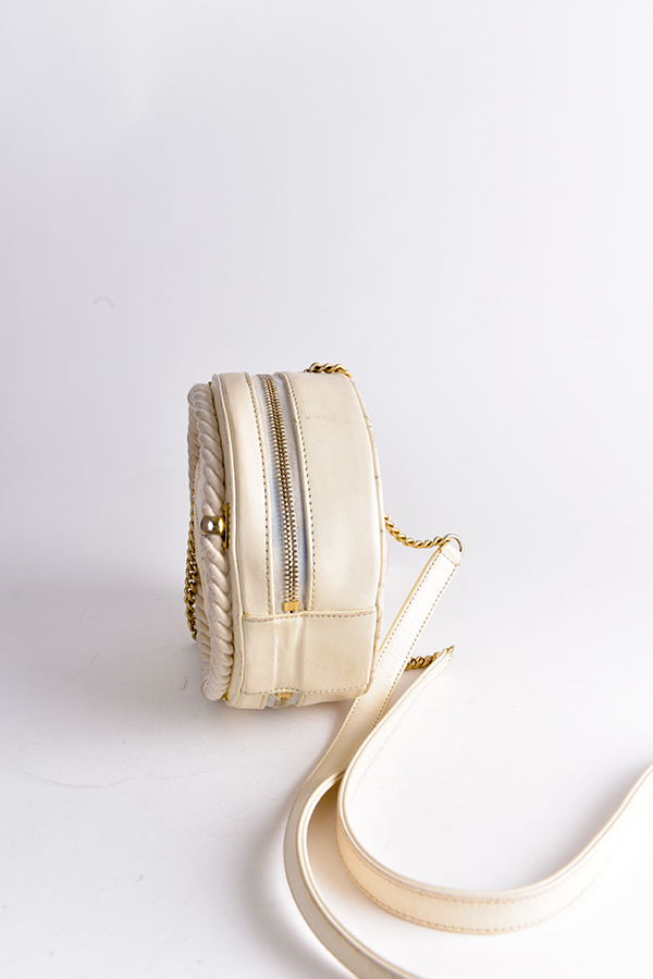 Round En Vogue Bag