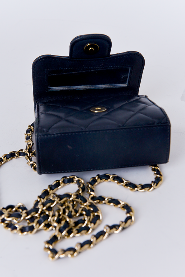 Lambskin Quilted Top Handle Flap Clutch With Chain Black